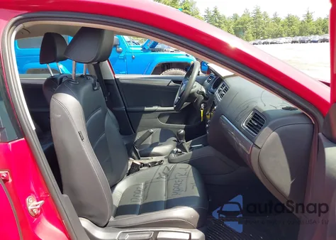 2018 Volkswagen Jetta 1.4T Se/1.4T Wolfsburg Edition z USA, uszkodzony, nr VIN 3VWB67AJ4JM216386